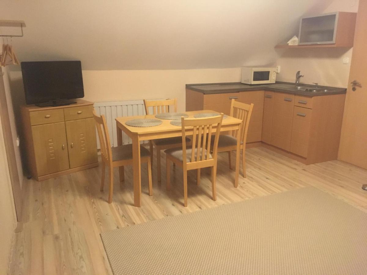 Anonim Apartman Villány Zewnętrze zdjęcie